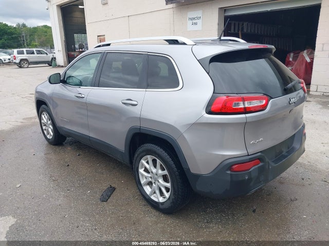 Jeep Cherokee Latitude 4x4 2018 1C4PJMCB7JD580986 Image 3