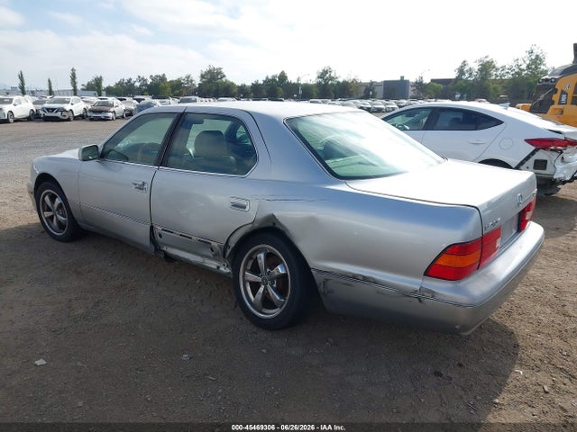 45469306 :رقم المزاد ، JT8BH28FXX0159297 vin ، 1999 Lexus Ls 400 مزاد بيع