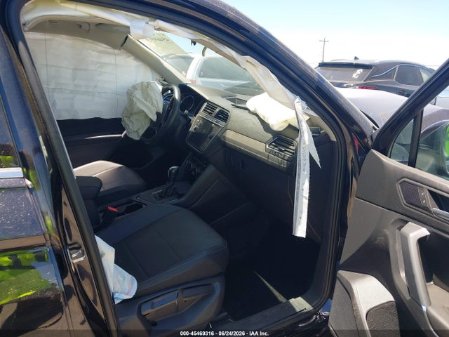 2020 Volkswagen Tiguan 2.0t Se/2.0t Se R-line Black/2.0t Sel მანქანა იყიდება აუქციონზე, vin: 3VV3B7AX3LM045321, აუქციონის ნომერი: 45469316