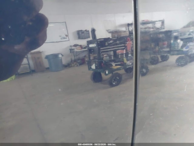 1C6RR7KT6KS540755 RAM 1500 Classic Tradesman 4x4 5&#039;7 Box