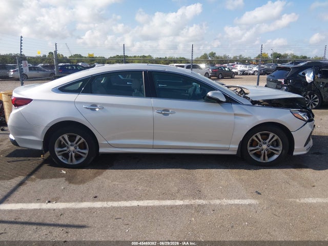 Hyundai Sonata Limited 2018 5NPE34AF2JH695786 Image 13