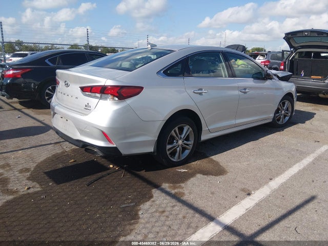 Hyundai Sonata Limited 2018 5NPE34AF2JH695786 Image 4