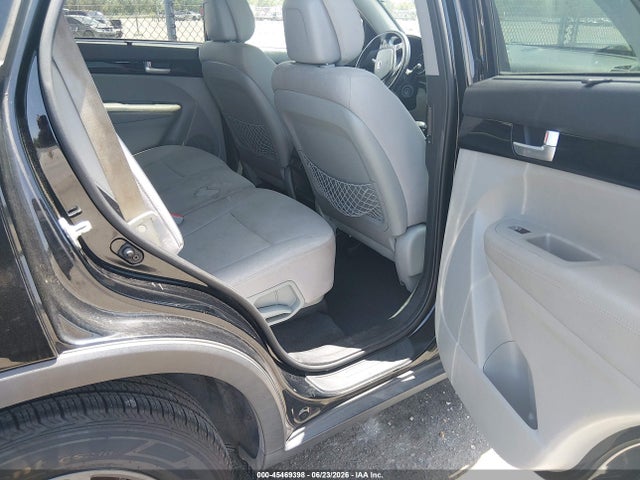 KIA SORENTO LX 2015 5XYKT4A68FG657514 Image 8