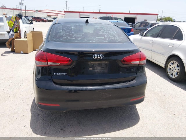 KIA FORTE LX 2017 3KPFK4A72HE106962 Image 16