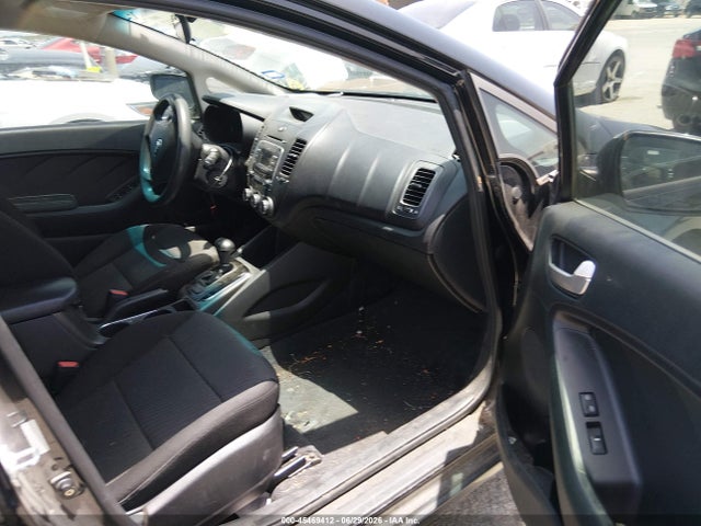 KIA FORTE LX 2017 3KPFK4A72HE106962 Image 5