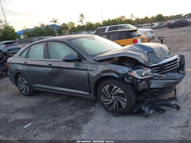 2020 Volkswagen Jetta 1.4t Sel მანქანა იყიდება აუქციონზე, vin: 3VWEB7BU8LM067839, აუქციონის ნომერი: 45469493
