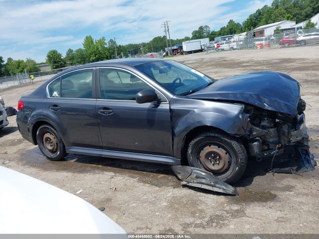 45469502 :رقم المزاد ، 4S3BMCA67D3002706 vin ، 2013 Subaru Legacy 2.5i مزاد بيع