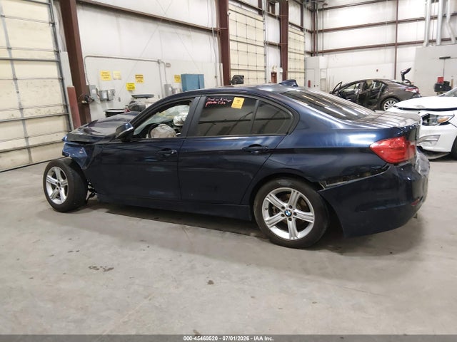 BMW 320i Xdrive 2014 WBA3C3C59EF983758 Image 15