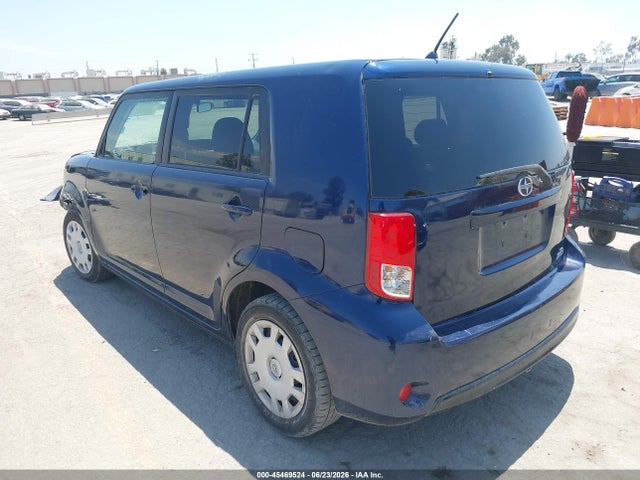 JTLZE4FE3FJ077245 Scion XB