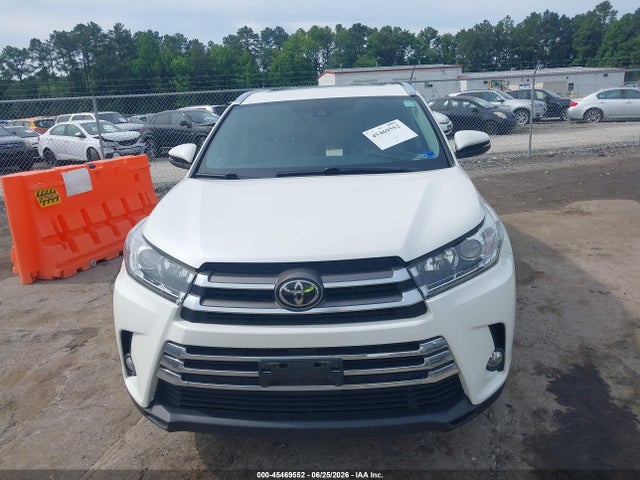 Toyota Highlander Limited 2017 5TDDZRFH4HS375908 Image 12