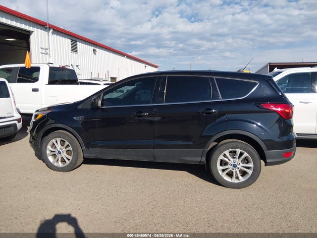Ford ESCAPE SE 2019 1FMCU9G90KUB38493 Image 14