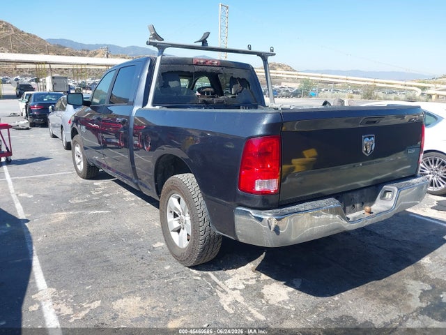 45469586 :رقم المزاد ، 1C6RR6TT8HS683157 vin ، 2017 Ram 1500 Slt  4x2 6'4 Box مزاد بيع