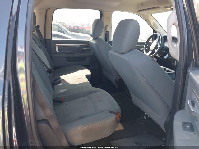 45469586 :رقم المزاد ، 1C6RR6TT8HS683157 vin ، 2017 Ram 1500 Slt  4x2 6'4 Box مزاد بيع