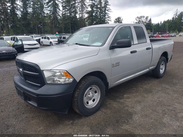 1C6RR6FG3JS322262 RAM 1500 Tradesman 4x2 6&#039;4 Box