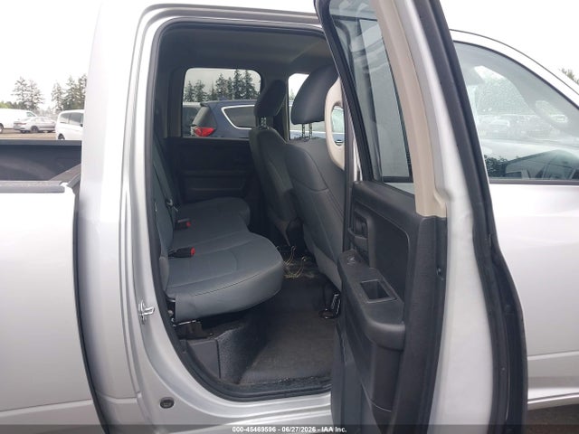 1C6RR6FG3JS322262 RAM 1500 Tradesman 4x2 6&#039;4 Box
