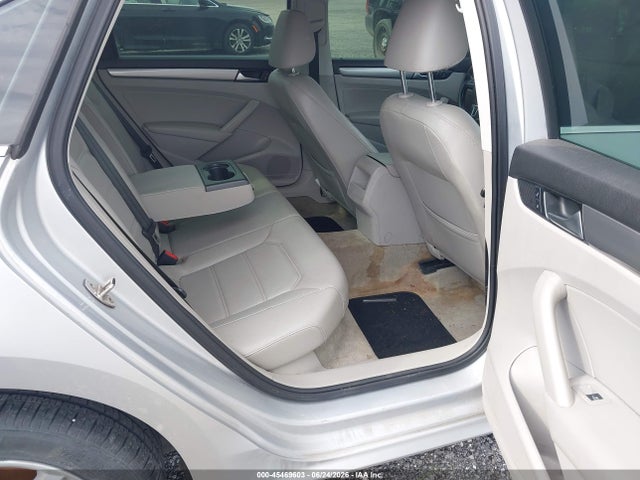 Aukcja sprzedaży 2015 Volkswagen Passat 1.8t Limited Edition, vin: 1VWAT7A39FC120736, numer aukcji: 45469603