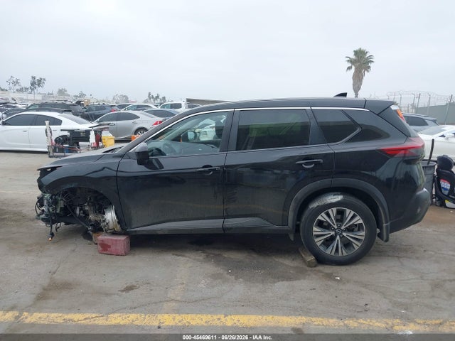 JN8BT3BAXPW425177 Nissan Rogue Sv Fwd