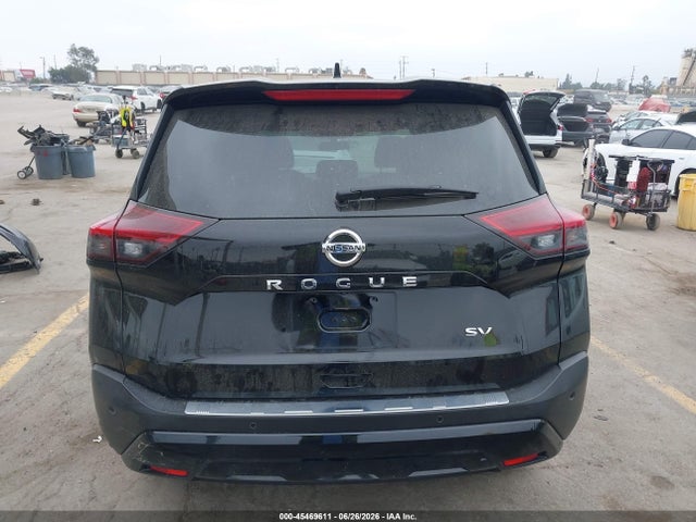 JN8BT3BAXPW425177 Nissan Rogue Sv Fwd