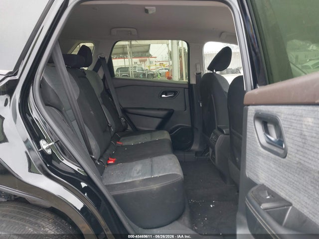 JN8BT3BAXPW425177 Nissan Rogue Sv Fwd