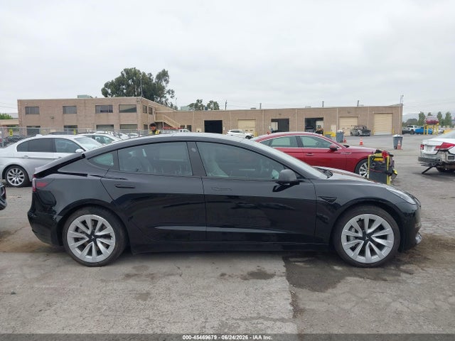 45469679 :رقم المزاد ، 5YJ3E1EB8MF075955 vin ، 2021 Tesla Model 3 Long Range Dual Motor All-wheel Drive مزاد بيع