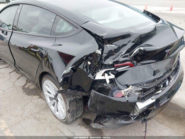 45469679 :رقم المزاد ، 5YJ3E1EB8MF075955 vin ، 2021 Tesla Model 3 Long Range Dual Motor All-wheel Drive مزاد بيع