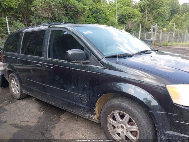 45469688 :رقم المزاد ، 2A8HR54PX8R103627 vin ، 2008 Chrysler Town & Country Touring مزاد بيع