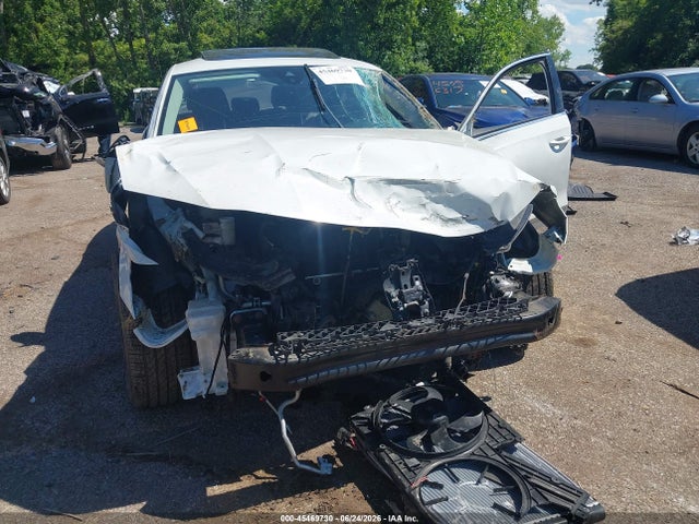 45469730 :رقم المزاد ، 1VWCM7A38GC030856 vin ، 2016 Volkswagen Passat V6 Sel Premium مزاد بيع