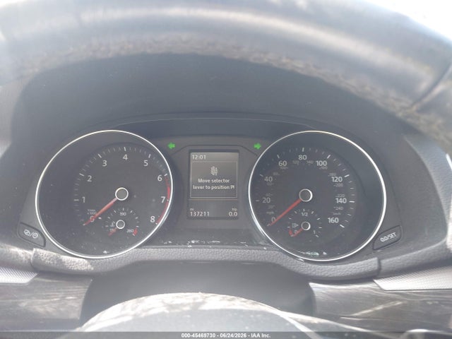 45469730 :رقم المزاد ، 1VWCM7A38GC030856 vin ، 2016 Volkswagen Passat V6 Sel Premium مزاد بيع