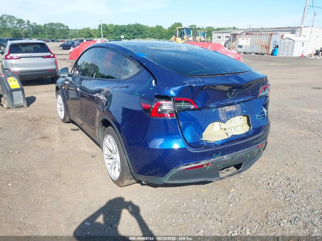 Auction sale of the 2021 Tesla Model Y Long Range Dual Motor All-wheel Drive, vin: 5YJYGDEE2MF196282, lot number: 45469742