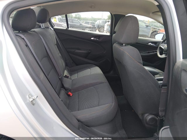 1G1BC5SM6H7146122 Chevrolet Cruze Ls Auto