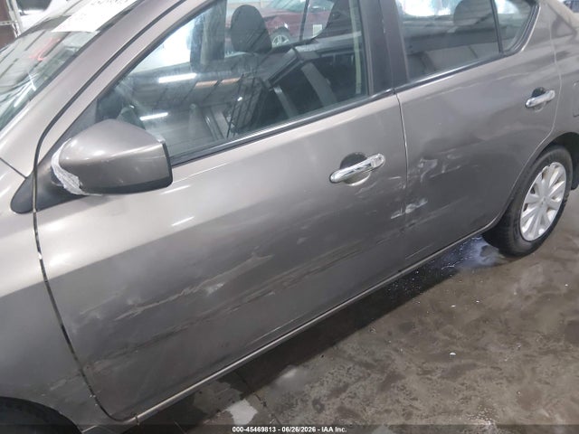 3N1CN7AP4FL831261 Nissan Versa 1.6 Sv