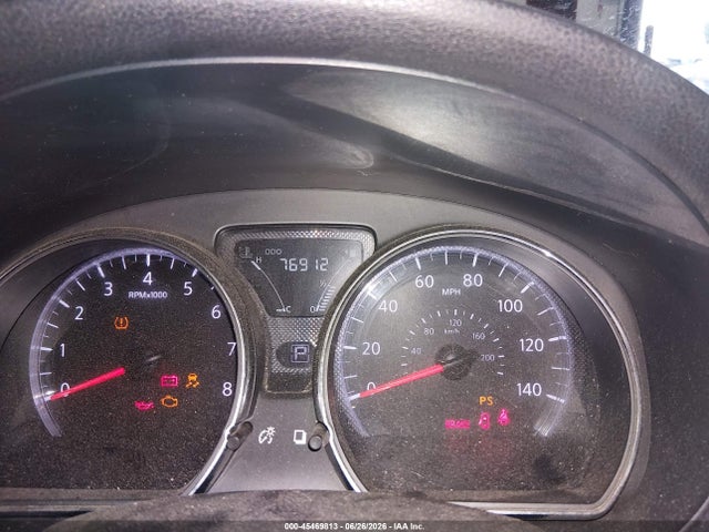 3N1CN7AP4FL831261 Nissan Versa 1.6 Sv