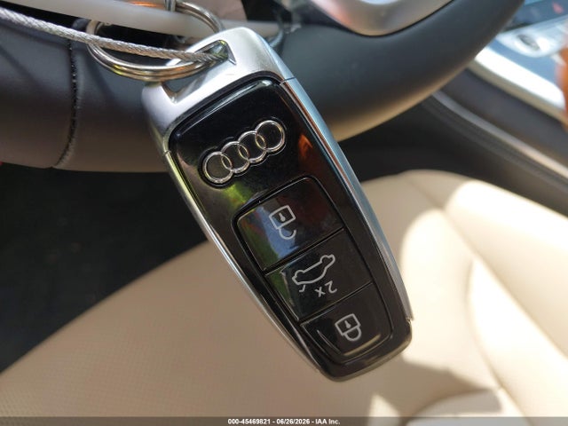 2026 Audi Q7 Premium Plus Tfsi Quattro Tiptronic მანქანა იყიდება აუქციონზე, vin: WA1LVBF71TD008386, აუქციონის ნომერი: 45469821