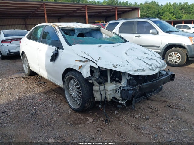 Продажа на аукционе авто 2015 Toyota Camry Le, vin: 4T1BF1FK1FU116035, номер лота: 45469823