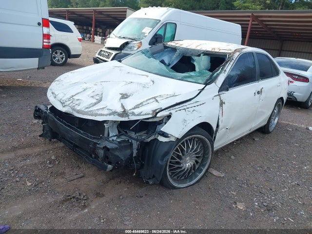 Продаж на аукціоні авто 2015 Toyota Camry Le, vin: 4T1BF1FK1FU116035, номер лоту: 45469823