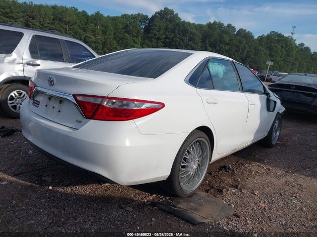 Продаж на аукціоні авто 2015 Toyota Camry Le, vin: 4T1BF1FK1FU116035, номер лоту: 45469823