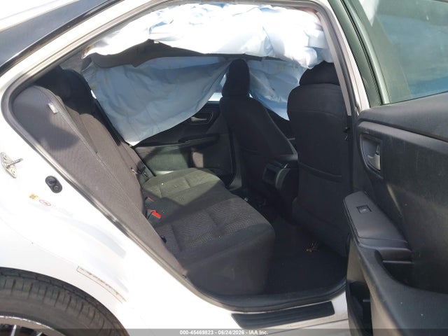 Продаж на аукціоні авто 2015 Toyota Camry Le, vin: 4T1BF1FK1FU116035, номер лоту: 45469823