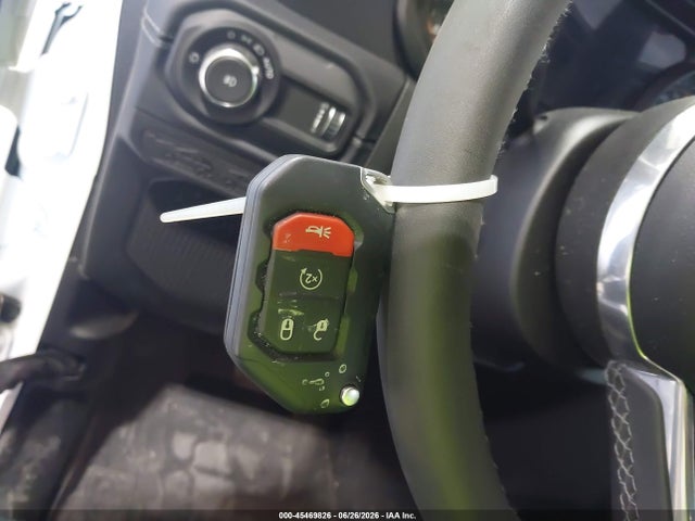 1C4PJXEN6TW213139 Jeep Wrangler Sahara 4x4