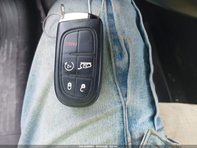 45469903 :رقم المزاد ، 1C4PJMCS6FW633074 vin ، 2015 Jeep Cherokee Latitude مزاد بيع