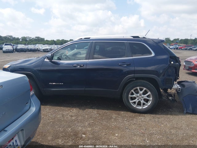 45469903 :رقم المزاد ، 1C4PJMCS6FW633074 vin ، 2015 Jeep Cherokee Latitude مزاد بيع