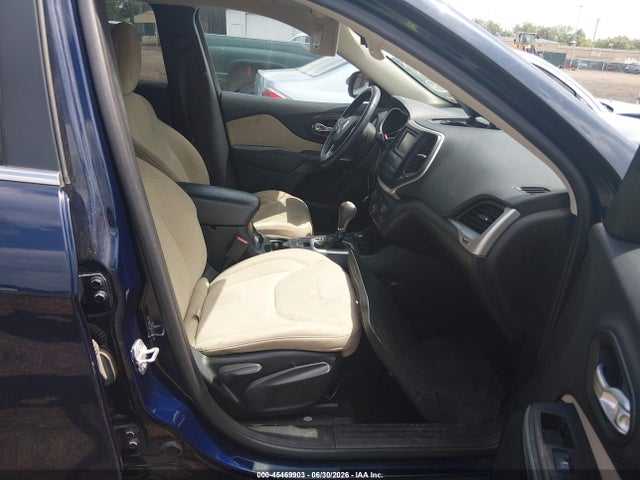 45469903 :رقم المزاد ، 1C4PJMCS6FW633074 vin ، 2015 Jeep Cherokee Latitude مزاد بيع