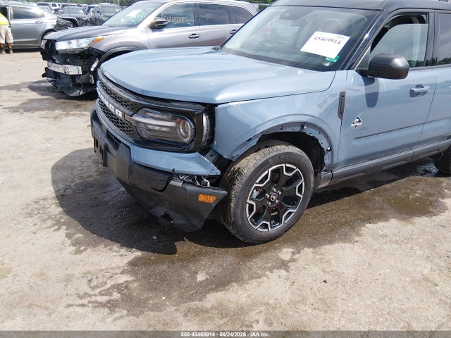 Ford Bronco Sport Outer Banks 2025 3FMCR9CN8SRF41570 Image 6
