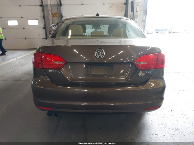Продаж на аукціоні авто 2013 Volkswagen Jetta 2.0l Tdi, vin: 3VWLL7AJ8DM370357, номер лоту: 45469950