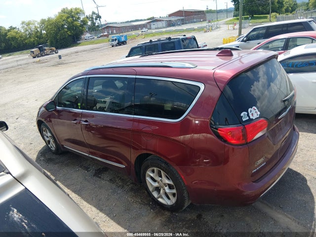 Продажа на аукционе авто 2017 Chrysler Pacifica Touring-l Plus, vin: 2C4RC1EG1HR593525, номер лота: 45469985