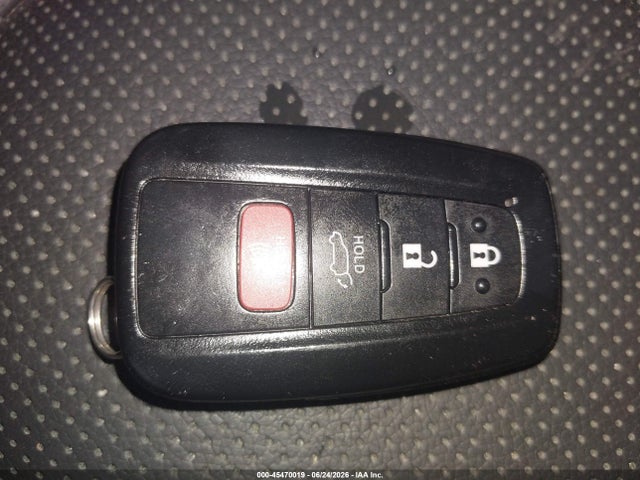 Toyota Highlander Limited 2022 5TDDZRBH3NS214838 Image 11