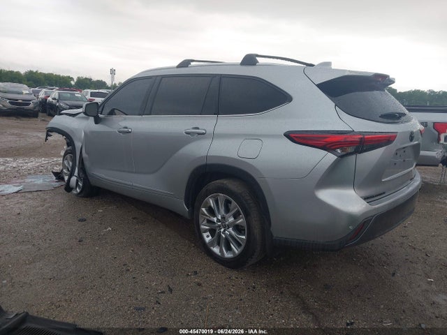Toyota Highlander Limited 2022 5TDDZRBH3NS214838 Image 3