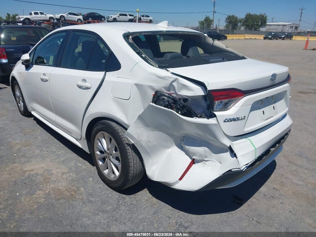 Toyota COROLLA LE 2022 JTDVPMAE9N3031434 Image 3