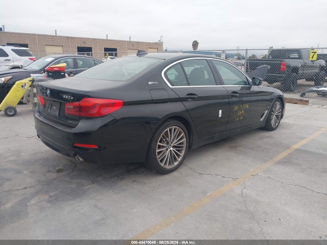 BMW 530e Iperformance 2019 WBAJA9C5XKB393314 Image 4