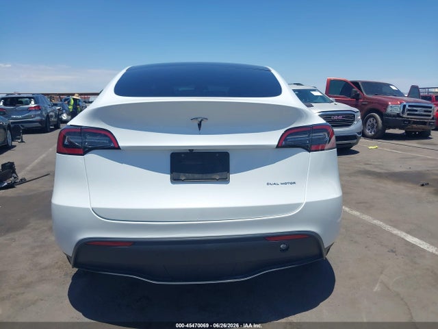 Продаж на аукціоні авто 2023 Tesla Model Y Awd/long Range Dual Motor All-wheel Drive, vin: 7SAYGDEE0PF663903, номер лоту: 45470069
