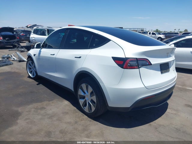 Продаж на аукціоні авто 2023 Tesla Model Y Awd/long Range Dual Motor All-wheel Drive, vin: 7SAYGDEE0PF663903, номер лоту: 45470069